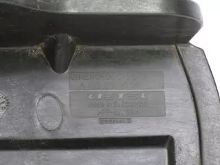 A1686191038 Декоративная крышка двигателя Mercedes A W168 Арт e9453512, вид 2