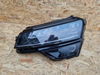 57B941015 Фара правая Skoda Karoq Арт e10671389, вид 1