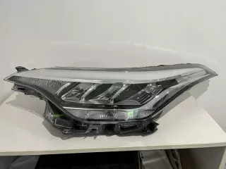 81150-F4180-00 Фара левая Toyota C-HR Арт e10673339, вид 1