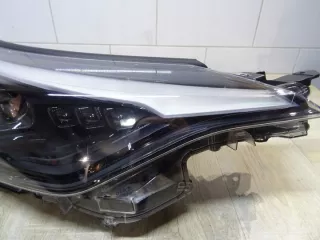 81110-YP280-00 Фара правая Toyota C-HR Арт e10673349, вид 2