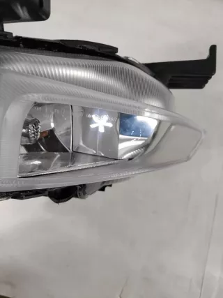 92202J7000 Фара противотуманная правая Kia Ceed 3 Арт e10678766, вид 2