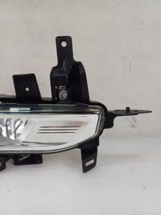 261508995A Фара противотуманная правая Nissan Qashqai 2 restailing Арт e10682442, вид 4