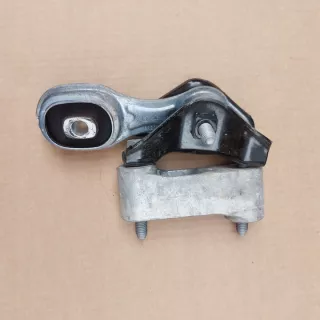  113322829R Подушка крепления КПП Renault Arkana Арт e10697638, вид 2