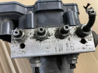 6C0614517R Блок ABS Skoda Fabia 3 Арт e10701579, вид 2