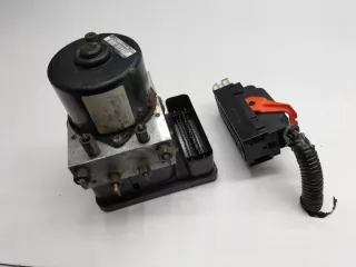  Блок ABS Suzuki Swift 3 Арт e10702372, вид 1