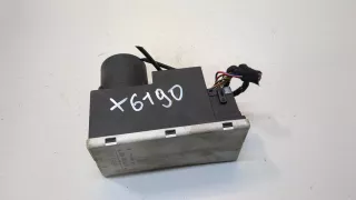 8D0862257B Компрессор центрального замка Audi A4 B5 Арт 20320755, вид 1