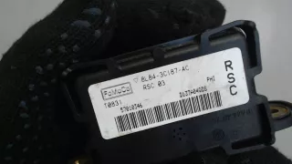 8L843C187AC Датчик ускорения Ford Explorer 5 Арт 8062782, вид 2