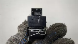 8V0959855 Кнопка стеклоподъемника заднего правого  Audi A3 8V Арт 20442531, вид 3