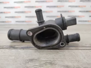 038121132D Фланец (тройник) системы охлаждения Audi A4 B7 Арт 2-22960, вид 4