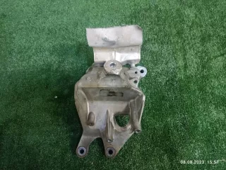 4M0199308BM Кронштейн опоры двигателя Audi Q8 Арт 2-24435, вид 1