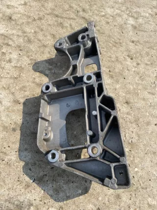 06F903143F Кронштейн генератора и компрессора кондиционера Audi A3 8P Арт 2-25343, вид 2