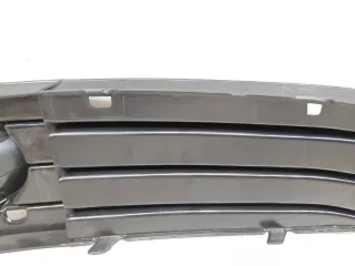 8KD807681 Заглушка (решетка) в бампер Audi A4 B8 Арт 2-26104, вид 8