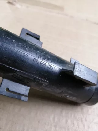 4H0955102D Форсунка омывателя фар Audi A8 D2 (S8) Арт 2-26558, вид 4