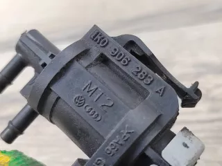 1K0906283A Клапан электромагнитный Audi Q5 1 2.0л Арт 2-32377, вид 4