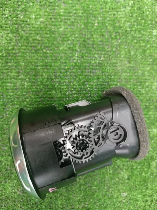 8J0820901D Дефлектор обдува салона Audi TT 2 Арт 2-41494, вид 4
