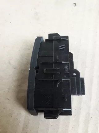 A2048706410 Кнопка центрального замка Mercedes C W204 Арт 2-41967, вид 2
