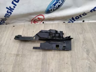 1726788 Накладка на крыло внутренняя Ford Focus 3 Арт 2-44084, вид 2