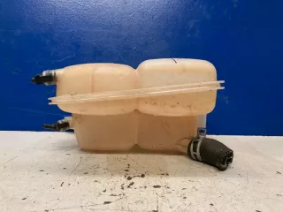 8V618K218DE Бачок расширительный Ford Focus 3 Арт 2-44494, вид 3