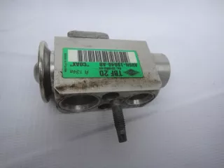 av6n19849ab Датчик кондиционера Ford Focus 3 Арт 2-50457, вид 1