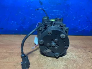 1710586 Компрессор кондиционера Ford Mondeo 3 2.0л Арт 2-51911, вид 3