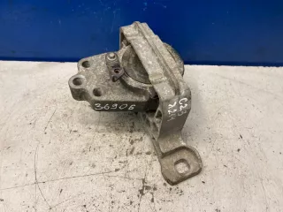 CV616F012EB Подушка крепления двигателя Ford Focus 3 Арт 2-52029, вид 1