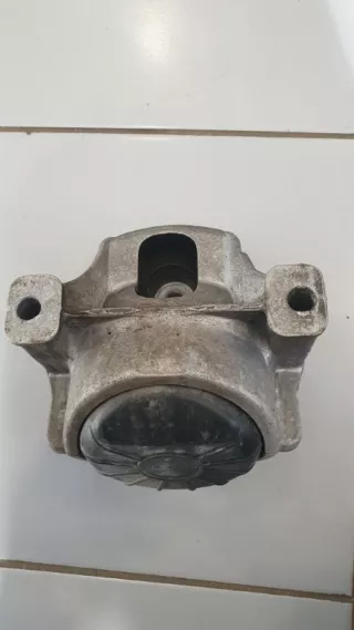 8R0199381AN Подушка крепления двигателя Audi A5 (S5,RS5) 1 Арт 2-53503, вид 2