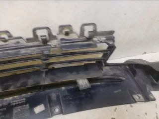 51117386152 Заглушка (решетка) в бампер BMW 3 F30/F31/GT F34 Арт 2-56618, вид 10