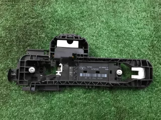 A2047602134 Скоба замка двери Mercedes C W204 Арт 2-61633, вид 2
