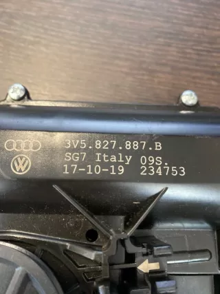 3V5827887B Доводчик крышки багажника Audi A5 (S5,RS5) 2 Арт 2-64546, вид 3
