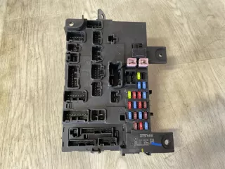 8637B688 Блок предохранителей Mitsubishi Outlander 3 restailing 2 Арт 2-75903, вид 1