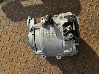 4N0903028H Генератор Audi Q7 4M Арт 2-97838, вид 2