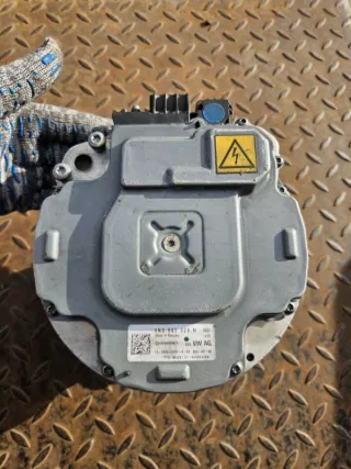 4N0903028H Генератор Audi Q7 4M Арт 2-97838, вид 3