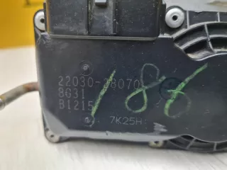 22030-28070 Заслонка дроссельная Toyota Camry XV40 2.0л Арт 2-128469, вид 2