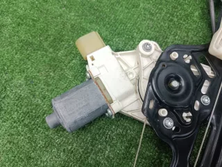 51337138465 Стеклоподъемник BMW 1 E81/E82/E87/E88 Арт 2-131640, вид 2