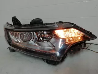 8301C854 Фара галоген с дхо Mitsubishi Outlander 3 restailing 2 Арт 2-132729, вид 1