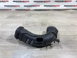 13718508047 Патрубок воздушного фильтра BMW 5 F10/F11/GT F07 Арт 2-141345, вид 4