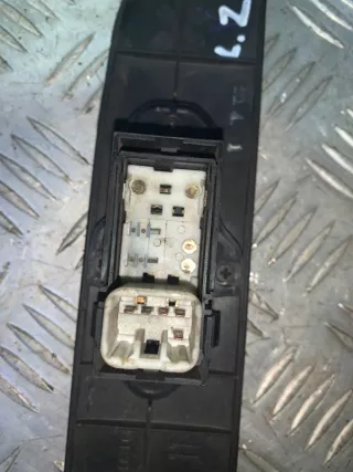 8403030020C0 Кнопка стеклоподъемника задняя левая Lexus RX 3 Арт 2-151550, вид 2