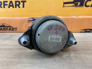 A2122401417Q1 Подушка крепления двигателя Mercedes E W212 Арт 2-160144, вид 1