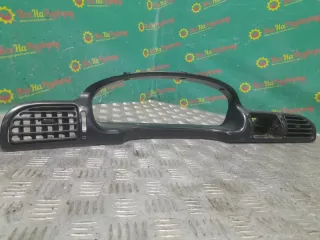 9616431577 Накладка декоративная на торпедо Peugeot 406 Арт 2-204888, вид 2