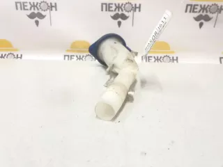 1890816 Горловина бачка омывателя Ford Focus 3 Арт 2-210528, вид 4