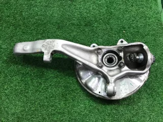 A1663301020 Поворотный кулак Mercedes GLS X166 Арт 2-257576