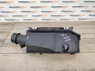 A6110900601 Корпус воздушного фильтра Mercedes C W203 Арт 2-273980, вид 1