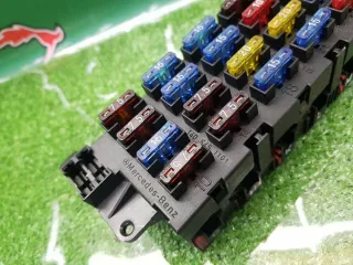 A1405451101 Блок предохранителей Mercedes S W140 Арт 2-274673, вид 2