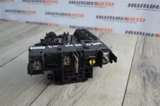 A2075400150 Блок силовых предохранителей Mercedes C W204 Арт 2-278308, вид 3