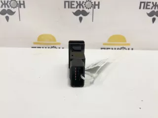 8433205050 Кнопка аварийной сигнализации Toyota Avensis 2 Арт 2-376042, вид 3