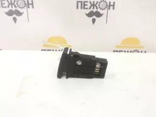 8433205050 Кнопка аварийной сигнализации Toyota Avensis 2 Арт 2-376057, вид 2