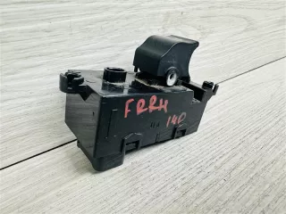 93575-3Z000 Кнопка стеклоподъемника Hyundai i40  Арт 2-377931, вид 2