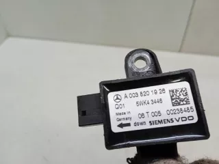 A0038201926 Датчик удара Mercedes S W221 Арт 2-400814, вид 3