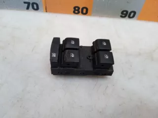 Блок управления стеклоподъемниками Opel Mokka 1 2013г. 13305011 - Фото 2