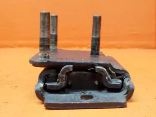  Подушка акпп Infiniti QX56 2 Арт 2-451855
